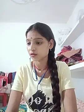 Mohnicute online show from July 17, 6:02 pm