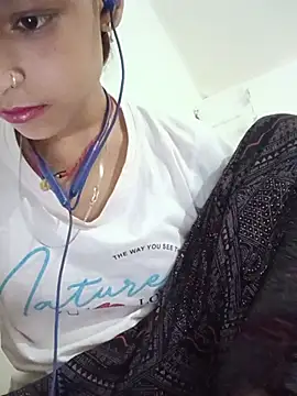 Mohnicute online show from July 28, 6:20 pm