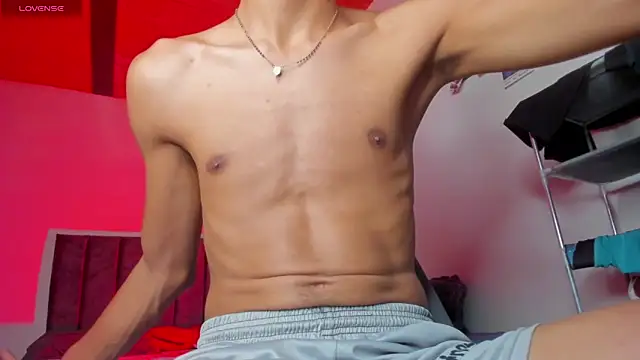 yesua28 online show from April 13, 4:29 am