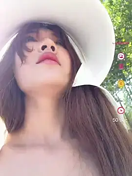 GG-BONG1 online show from July 2, 8:09 am
