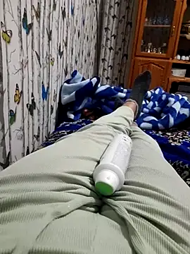 Tota sexi online show from February 18, 11:44 pm