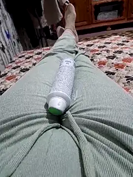 Tota sexi online show from March 3, 12:22 pm