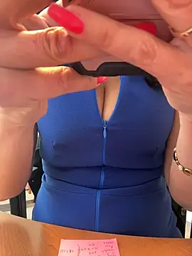 Deessenympho online show from June 9, 8:59 am