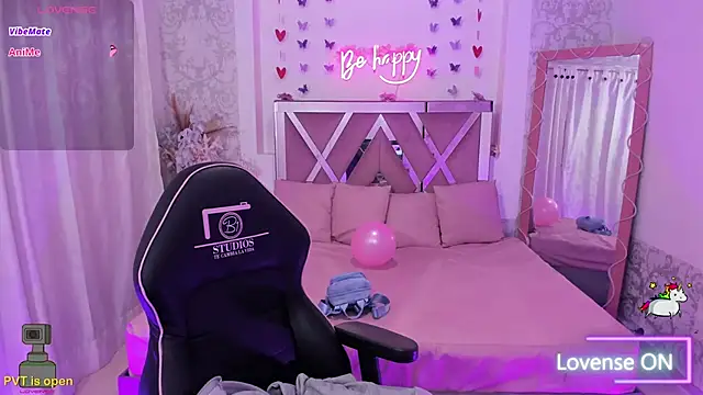 ISABELA TAY online show from March 6, 11:28 am