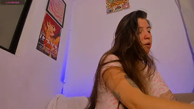 Ana Torres  online show from April 17, 5:27 pm