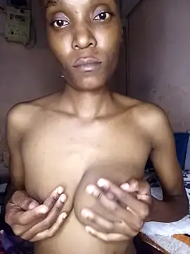 Beverlygurlx6 online show from April 4, 8:39 pm