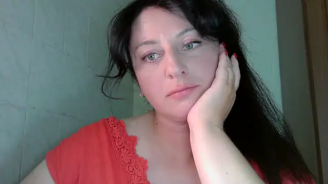 Snapshot of MelinaAx chatting on July 8, 6:01 pm MelinaAx online show from July 8, 6:01 pm