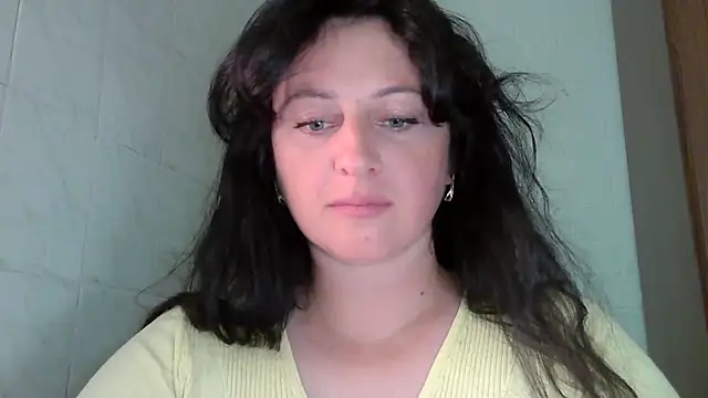 Snapshot of MelinaAx chatting on July 19, 8:23 pm MelinaAx online show from July 19, 8:23 pm