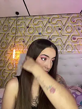 MelanyyJhonson15 online show from March 28, 3:06 am