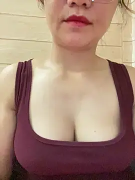Snapshot of Diana-sexyy chatting on June 25, 2:43 pm Diana-sexyy online show from June 25, 2:43 pm