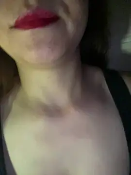 Snapshot of Diana-sexyy chatting on June 27, 2:12 pm Diana-sexyy online show from June 27, 2:12 pm