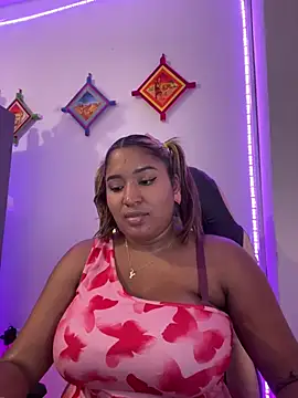 morena-2025 online show from July 23, 11:13 pm