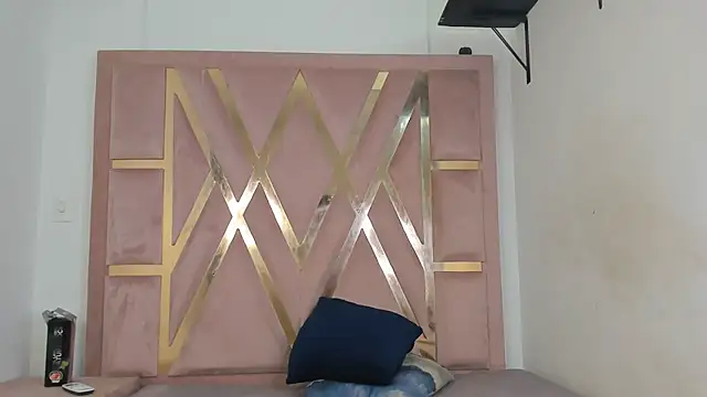 Snapshot of Kymasm chatting on January 13, 12:54 pm Kymasm online show from January 13, 12:54 pm