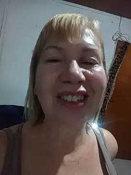Snapshot of SexyMilf1211 chatting on July 17, 11:50 am SexyMilf1211 online show from July 17, 11:50 am