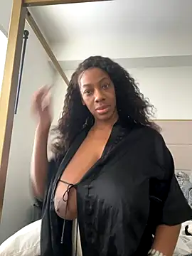 Snapshot of Drekacakez chatting on January 7, 1:35 pm Drekacakez online show from January 7, 1:35 pm