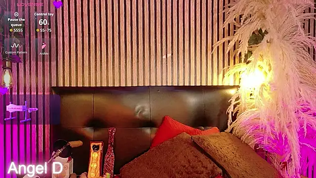 Angeldust19 online show from April 11, 4:06 am