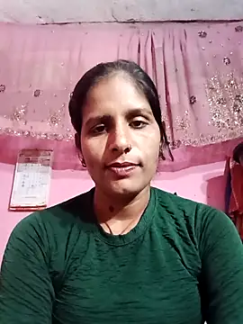 Snapshot of Pirvesh_singh chatting on February 8, 7:34 am Pirvesh singh online show from February 8, 7:34 am