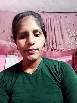 Snapshot of Pirvesh_singh chatting on February 9, 8:40 am Pirvesh singh online show from February 9, 8:40 am