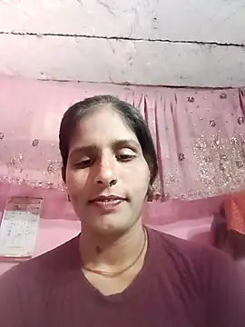 Snapshot of Pirvesh_singh chatting on February 17, 5:37 am Pirvesh singh online show from February 17, 5:37 am