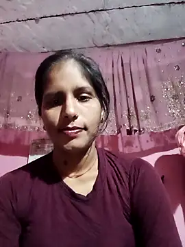 Snapshot of Pirvesh_singh chatting on February 23, 7:33 pm Pirvesh singh online show from February 23, 7:33 pm