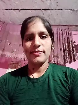 Snapshot of Pirvesh_singh chatting on March 23, 9:52 pm Pirvesh singh online show from March 23, 9:52 pm