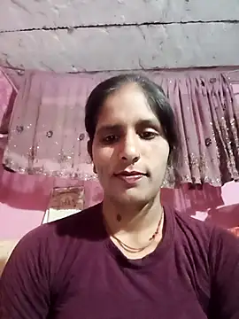 Snapshot of Pirvesh_singh chatting on April 4, 8:28 pm Pirvesh singh online show from April 4, 8:28 pm