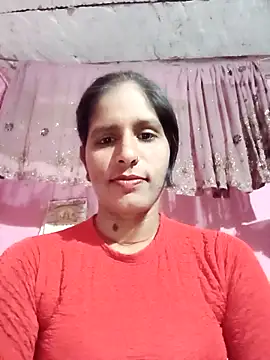 Snapshot of Pirvesh_singh chatting on April 5, 8:28 pm Pirvesh singh online show from April 5, 8:28 pm