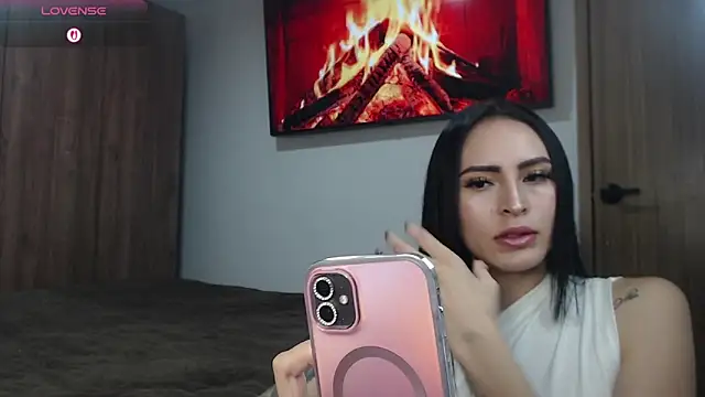 Linda  fiore online show from April 16, 11:51 pm