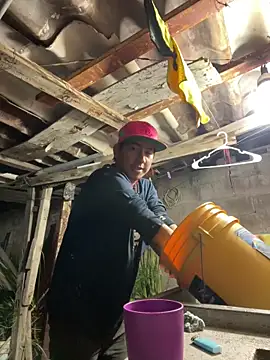 Snapshot of algila08 chatting on March 3, 3:56 am algila08 online show from March 3, 3:56 am