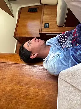 algila08 online show from April 14, 8:26 pm