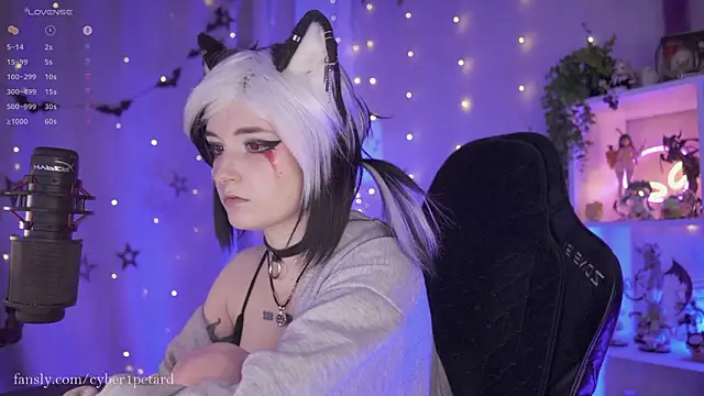 Snapshot of vronnier chatting on February 11, 3:17 pm vronnier online show from February 11, 3:17 pm