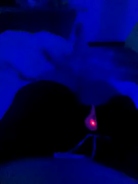 Snapshot of Hien93love chatting on March 1, 9:28 pm Hien93love online show from March 1, 9:28 pm