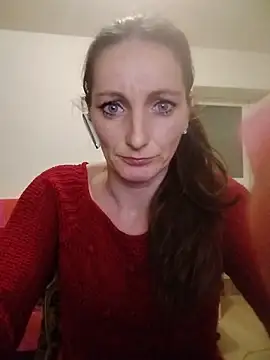 CrazyMaya39 online show from February 18, 9:00 pm