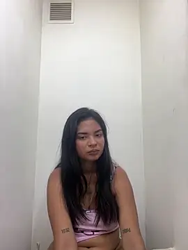 lizmy online show from March 9, 10:08 am