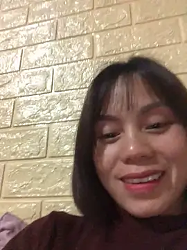 Trangbabylove online show from March 12, 10:27 pm