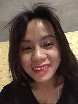 Trangbabylove online show from April 3, 9:02 pm