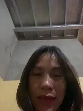 Trangbabylove online show from April 6, 11:38 pm