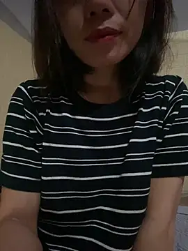Snapshot of Trangbabylove chatting on July 19, 2:59 am Trangbabylove online show from July 19, 2:59 am