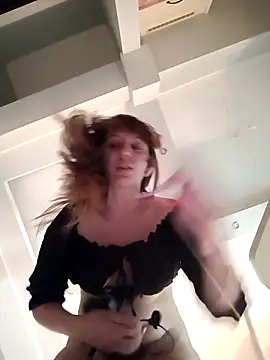 cleopatravodos online show from April 8, 5:24 pm