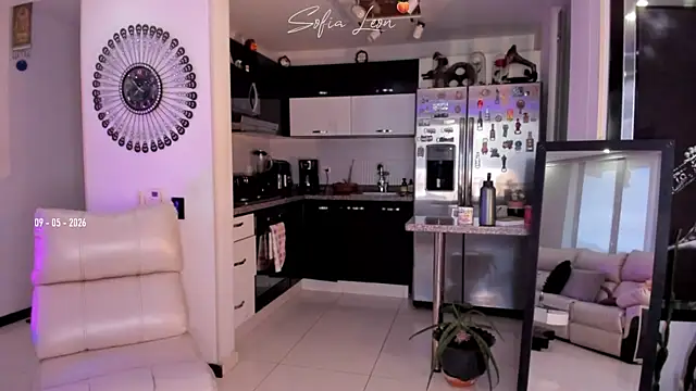 sofiasexhot online show from May 9, 12:54 pm