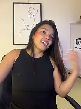 Snapshot of LaraDanverss chatting on April 9, 8:25 pm LaraDanverss online show from April 9, 8:25 pm