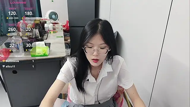 xlin-baby online show from May 11, 2:23 pm