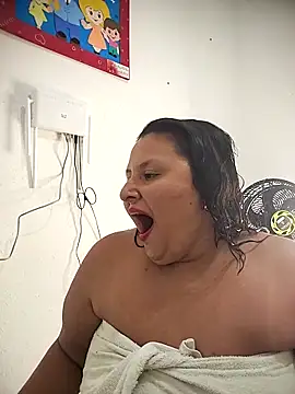 BWW-CINDY11 online show from March 22, 7:39 pm