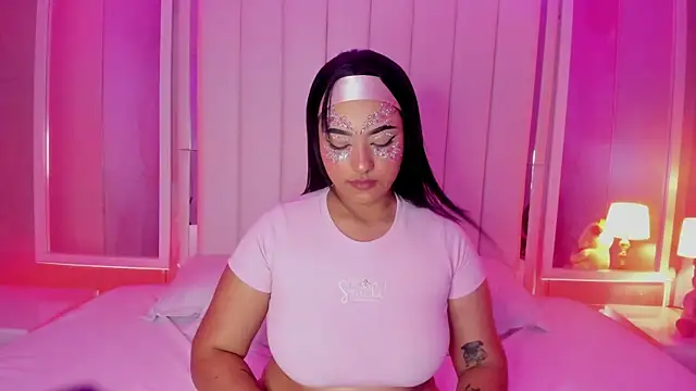 Kendall curves online show from April 10, 12:05 am