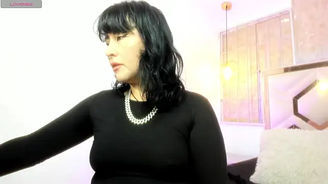 LILITH LIBELULA online show from May 23, 11:14 am