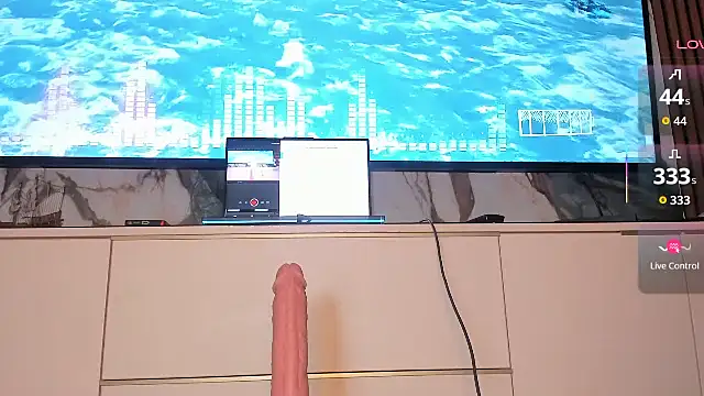 issabellaa04 online show from April 3, 4:54 am