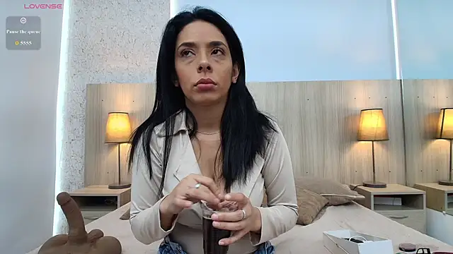 mature eva1 online show from May 31, 11:17 am