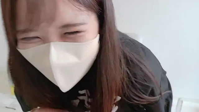 Snapshot of Nemu_chan_ chatting on June 27, 2:27 am Nemu chan online show from June 27, 2:27 am