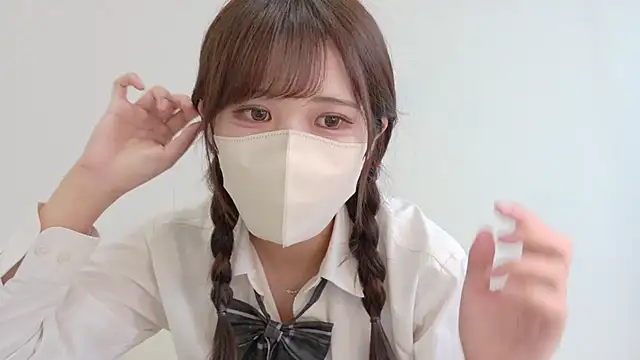 Snapshot of Nemu_chan_ chatting on July 18, 11:08 pm Nemu chan online show from July 18, 11:08 pm