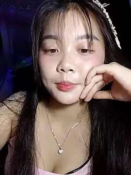 Baa-bee22 online show from August 4, 1:31 am